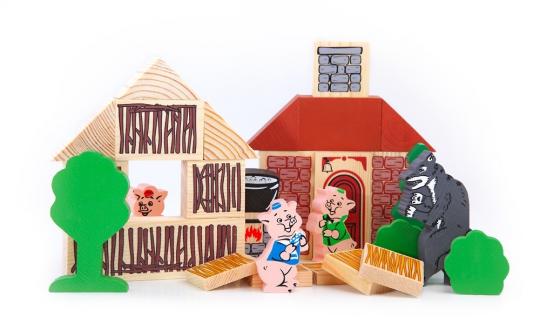 Игровой набор с деревянными фигурками Три поросенка 